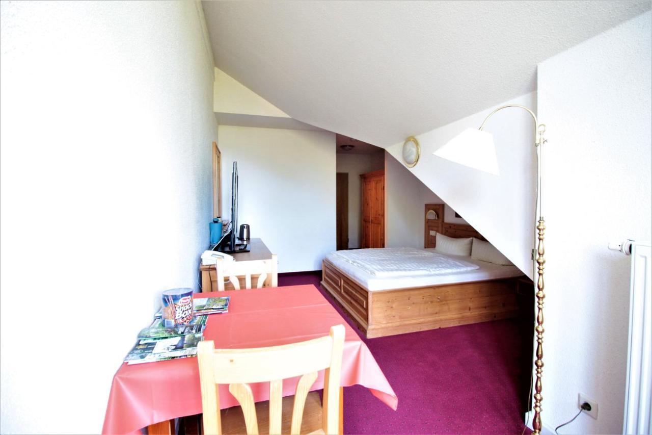 Ruhiges Doppelzimmer Im Hotel Ahornhof Lindberg Exteriér fotografie